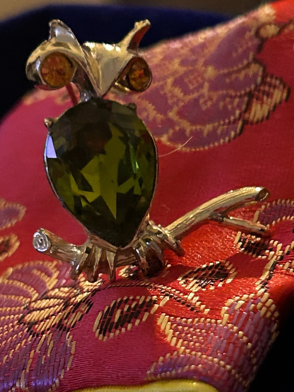 VINTAGE Green Crystal Owl Brooch -Signed DODDS 60s-70s